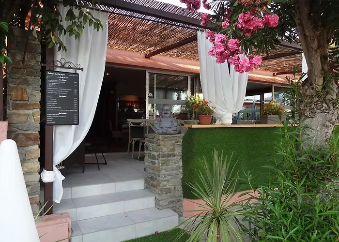 Auberge Du Cap Negre Le Lavandou