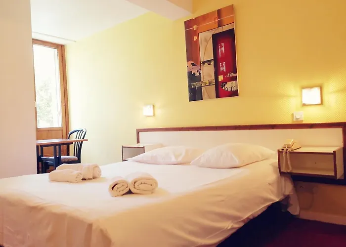 Hôtel Des Lilas Bagnères-de-Luchon