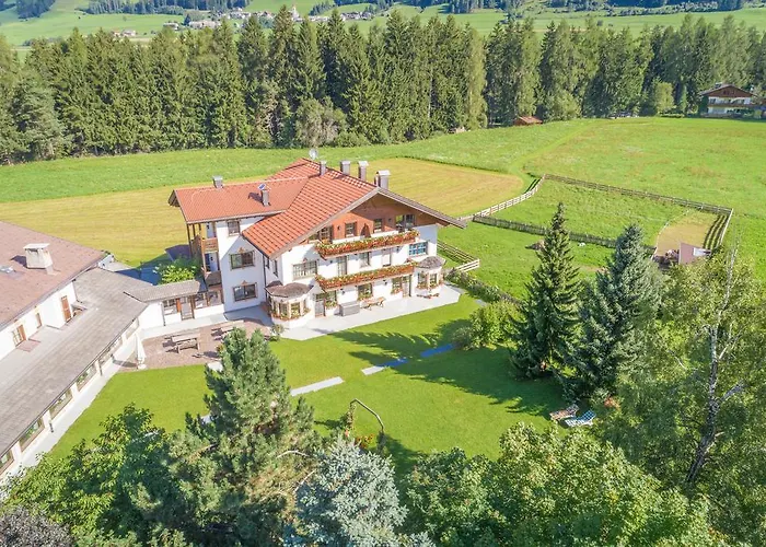 Apartments Hubertushof Toblach