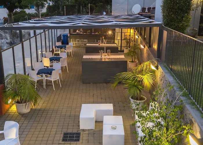 Bed and Breakfast La Terrazza Aci Castello