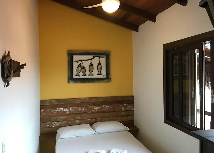 Pousada Villa Prainha Farol de Santa Marta