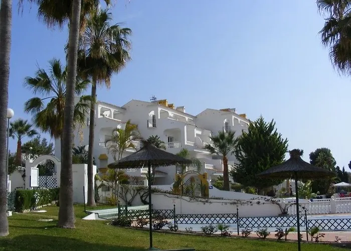 Apartment In Nerja Mlaga 102180