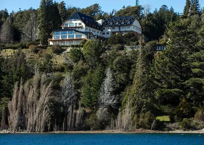 Hotel Amancay
