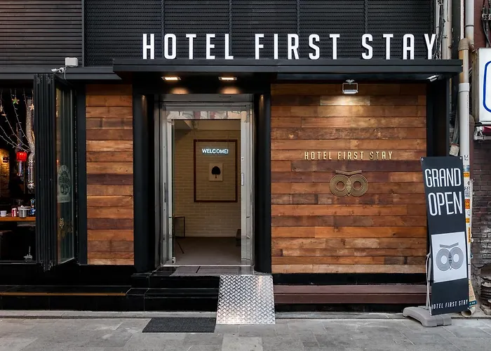 First Stay Hotel Tawny Owl Seúl