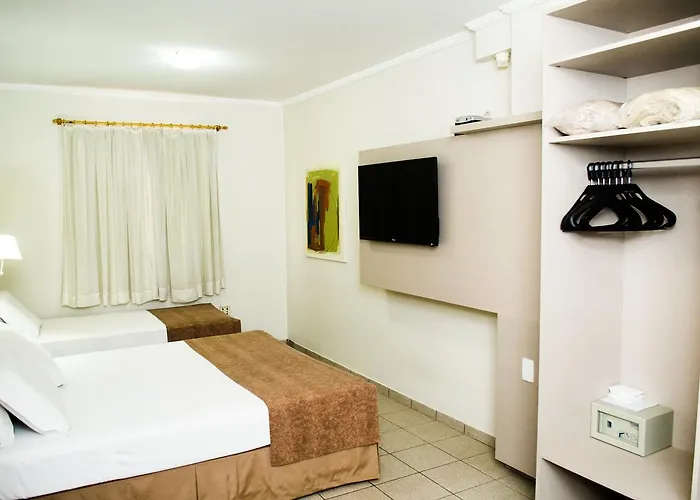 Hotel O Casarão Araras 