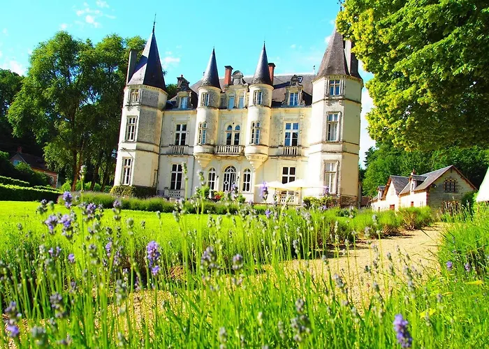 Chateau De Vallagon