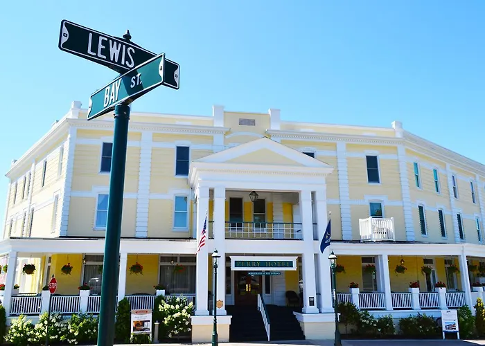 Perry Hotel Petoskey