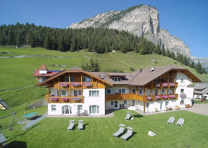 Garni La Majon Hotel Sëlva