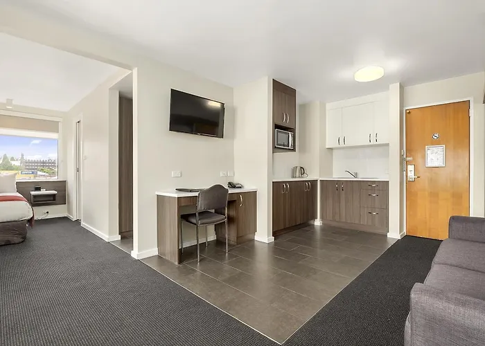Quality Hobart Midcity Hotel
