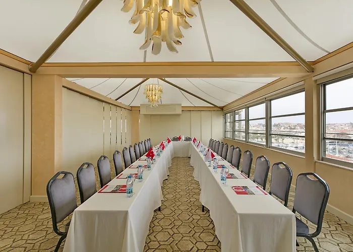 Sisus Hotel Çeşme