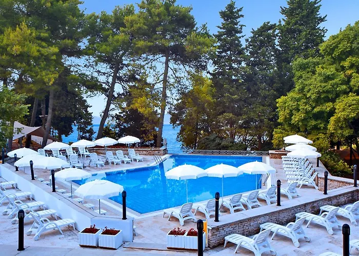 Marina Sunny Hotel By Valamar Rabac