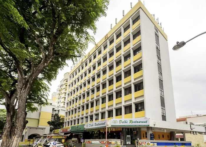 L Hotel At Broadway Singapore