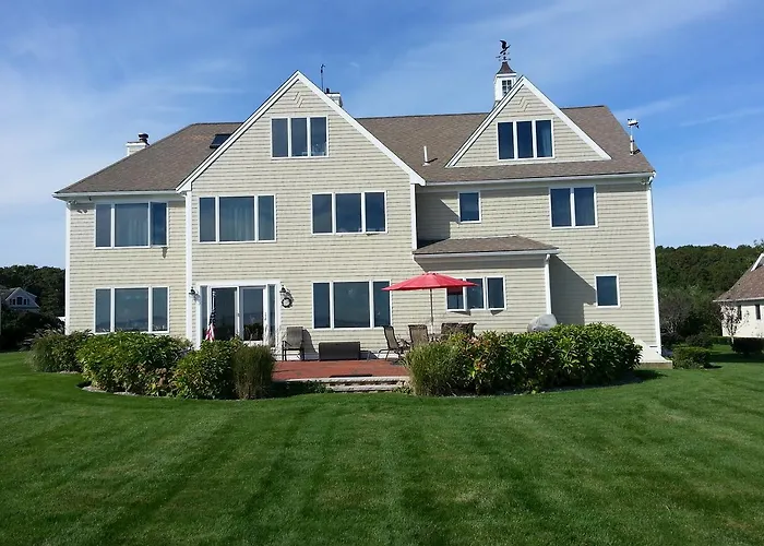 Inn 38 Oak Bluff Circle Plymouth
