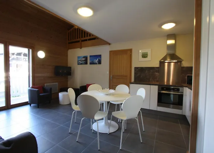Les Lanchers Appartements In The Center Of Chamonix