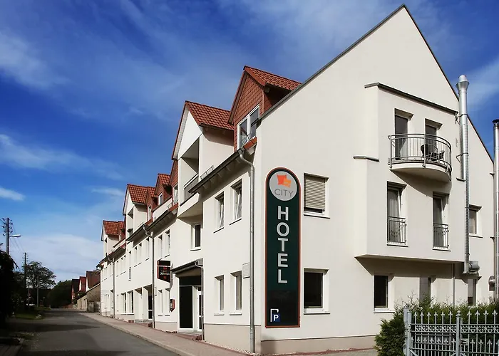 My City Hotel