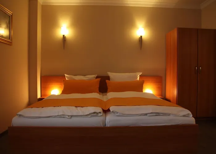 My City Hotel