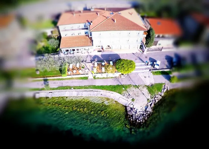 Piccolo Hotel Direkt am See Brenzone sul Garda
