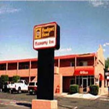 Knights Inn Page