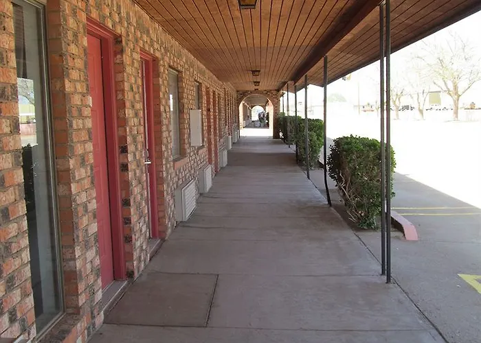 Whitten Inn Van Horn