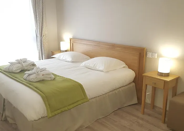 Residence Seniors Domitys Les Hautes Feuilles