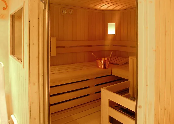 Chalet dei Pini Aparthotel Madonna