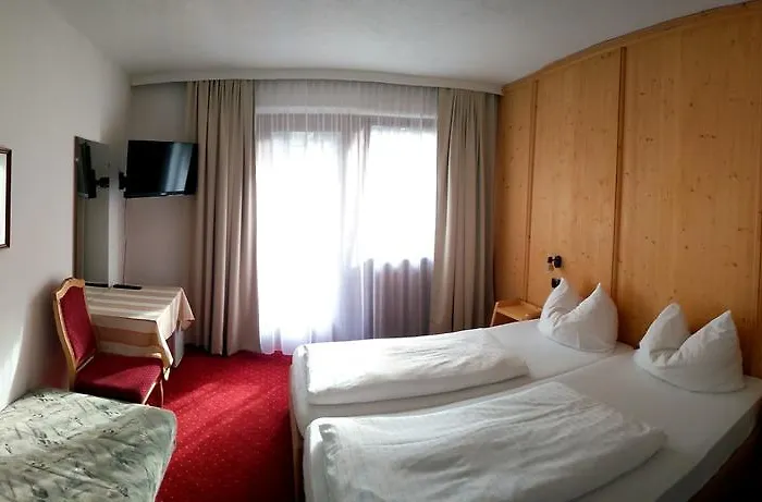 Hotel Rogen Neustift im Stubaital