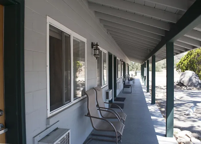 Black Hawk Lodge Coarsegold