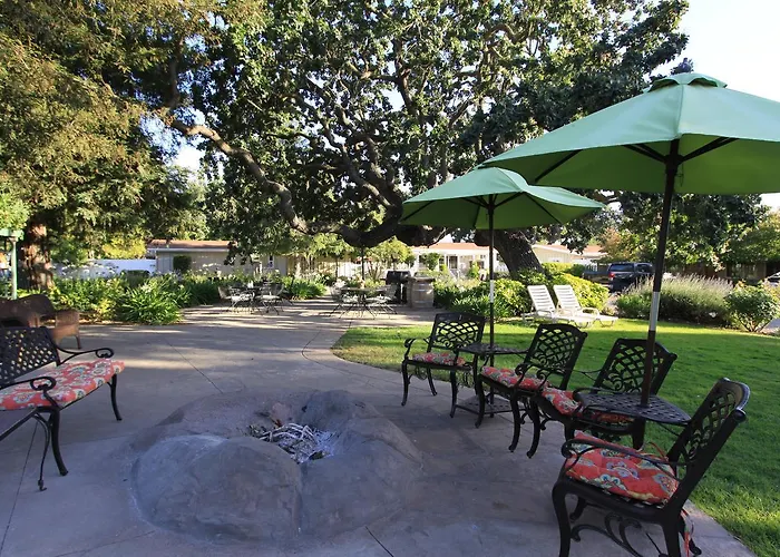 Meadowlark Inn