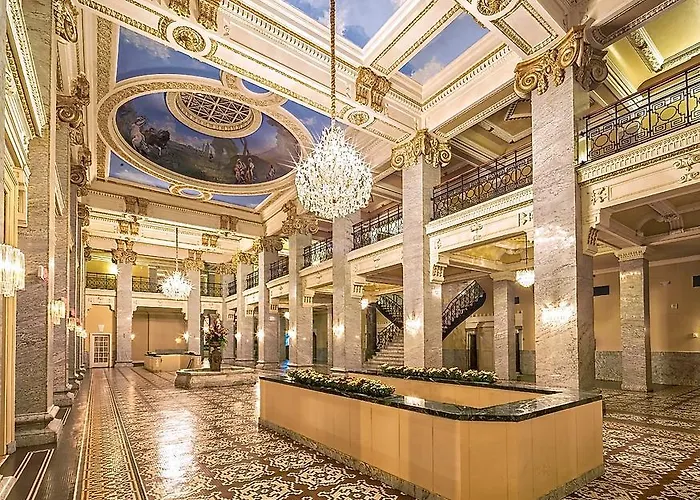 Hotel Bentley