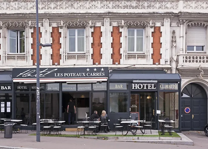 Hotel Les Poteaux Carres