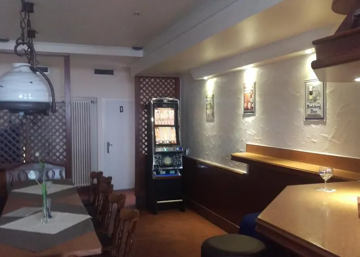 Hotel Am Schenkelberg Sarrebruck