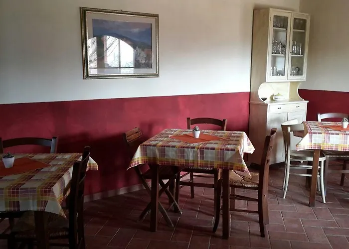 Agriturismo Santa Adriana Volterra