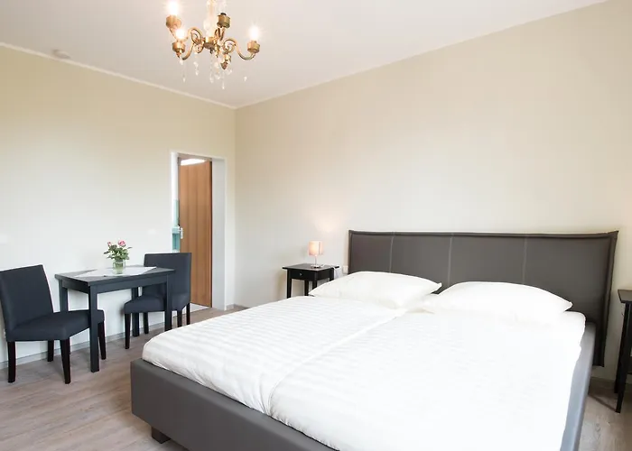 Bed and Breakfast Altes Forsthaus Manderscheid