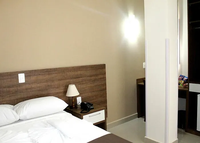 Avare Plaza Hotel Plus
