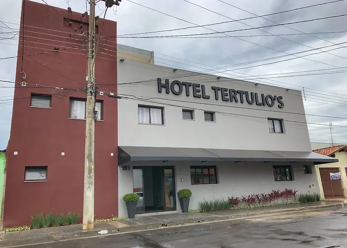 Hotel Tertulio'S Rio Claro 