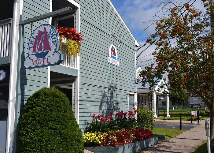 The Ship Motel Alexandria Bay