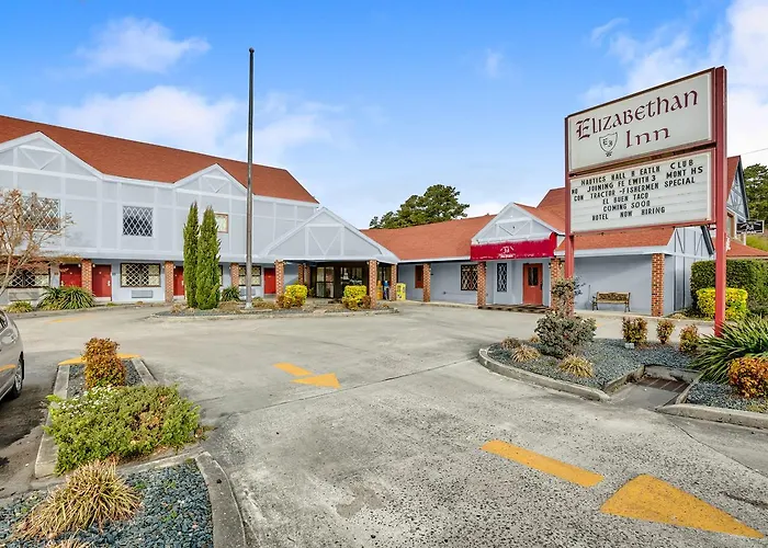 Elizabethan Inn Manteo