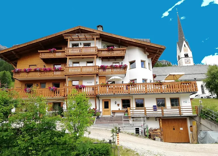 Hotel Garni Miriam La Villa 