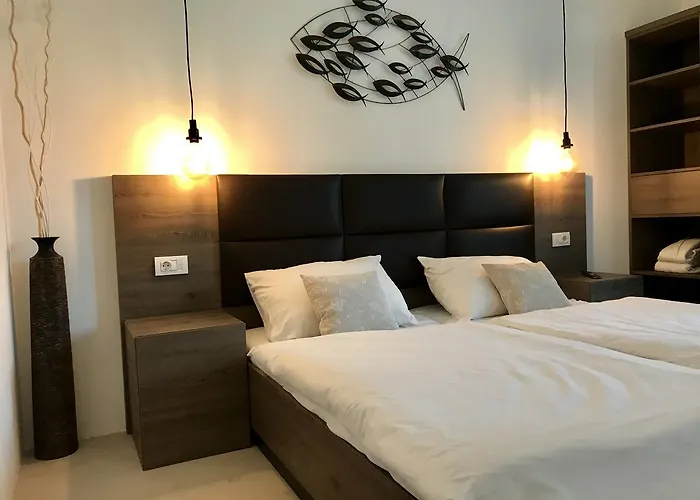 Apartments & Rooms Artemus Belveder Capodistria