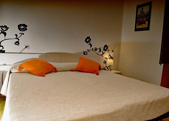Pension Borras Girona