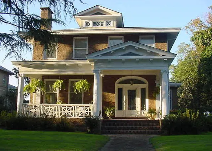 Port City Guest House