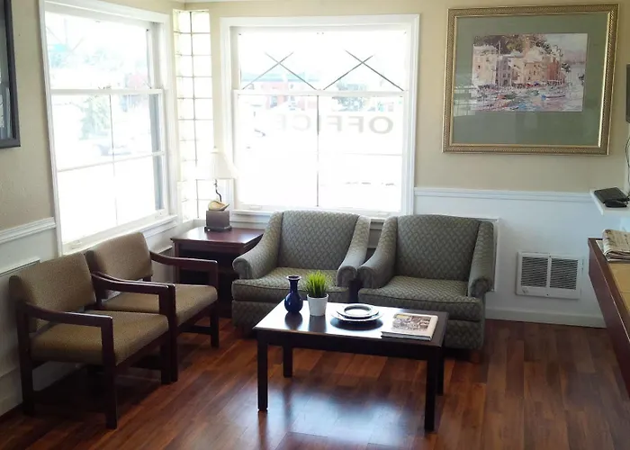 Holiday Lodge Port Angeles
