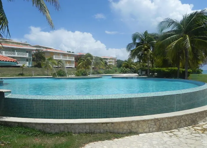 Sea Breeze Hotel