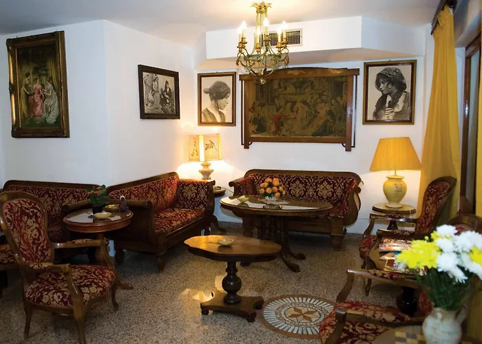 Hotel La Riva Giardini Naxos