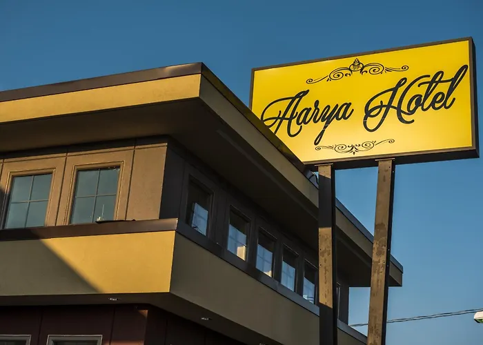 Aarya Hotel By Niagara Fashion Outlets Niagara Falls