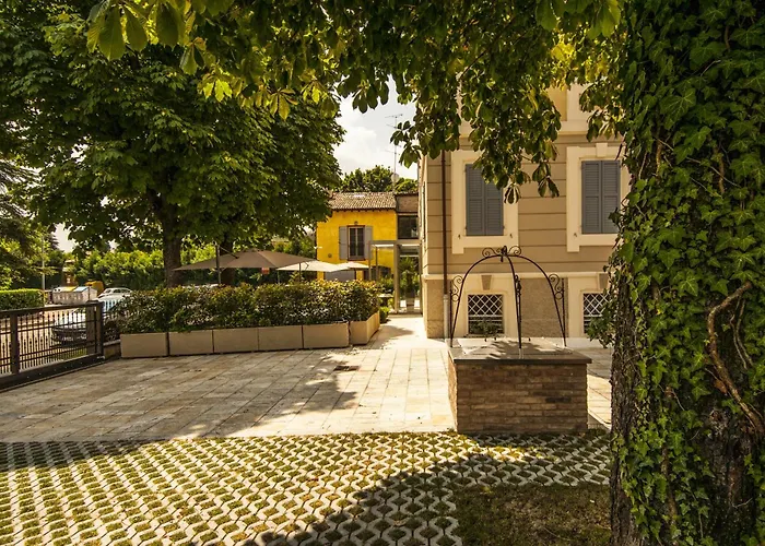 Hotel Villa Maranello
