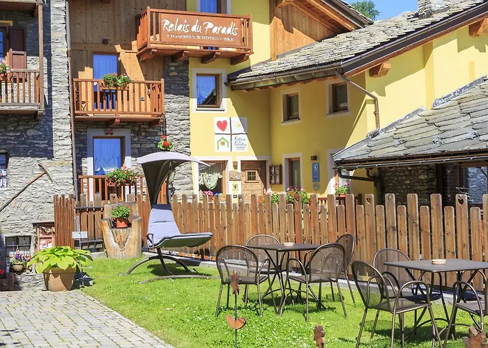 Relais Du Paradis Chambres D'Hotes Introd