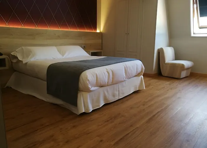 Hospedium Hotel La Marina Costa Da Morte Cee