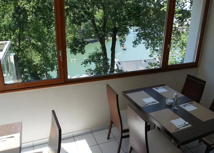 Hotel Alicia Auray Le Bono