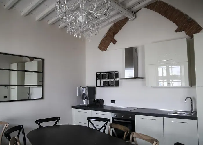 Tornabuoni View Bed and Breakfast Florence